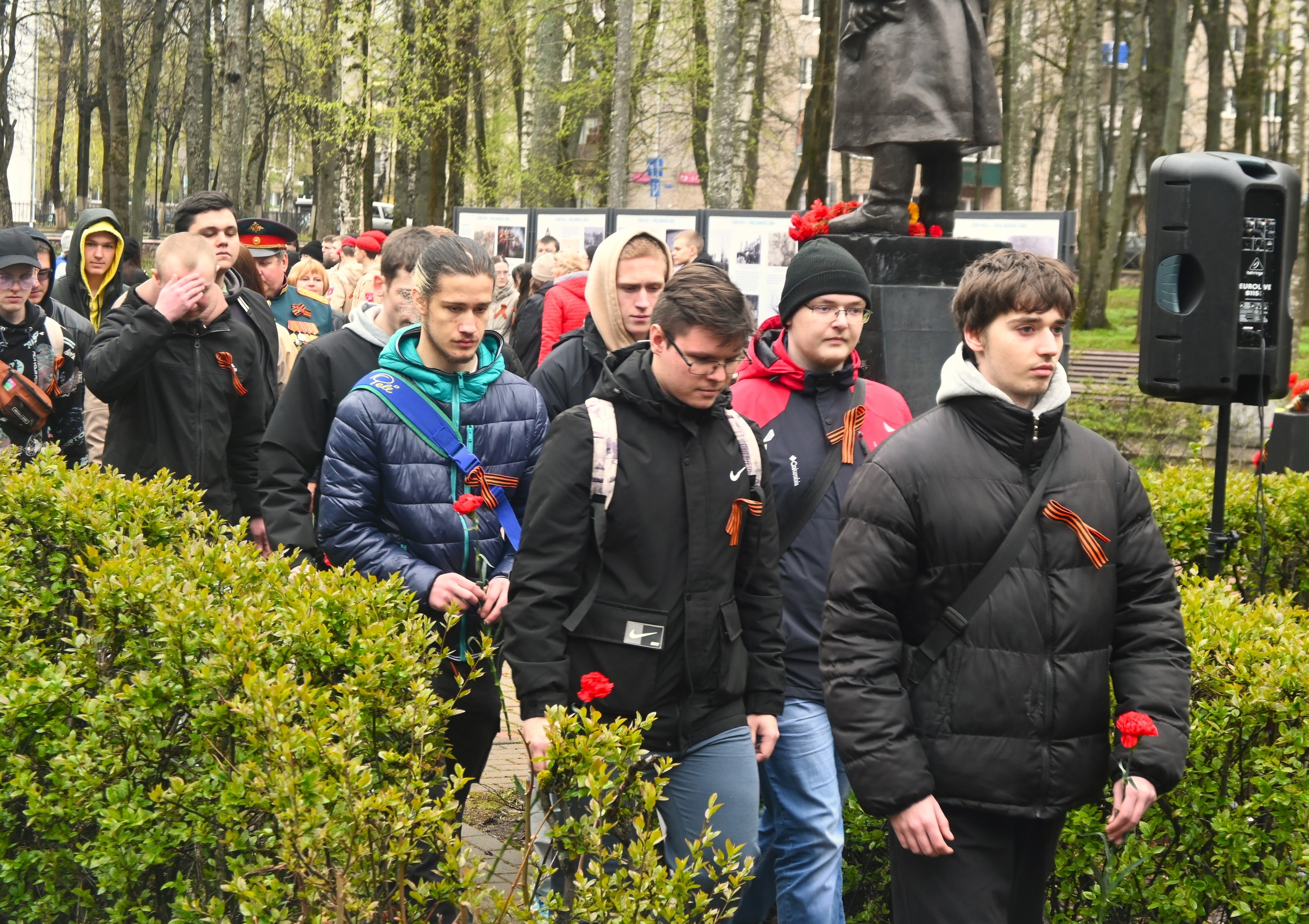 Сегодня в парке Победы состоялся торжественный митинг, посвященный Дню призывника..
